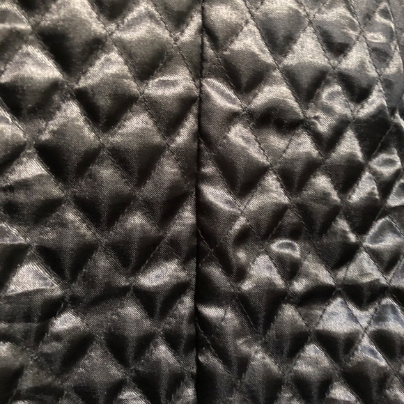 Women’s Medium Leather Jacket - Picture 4 of 4